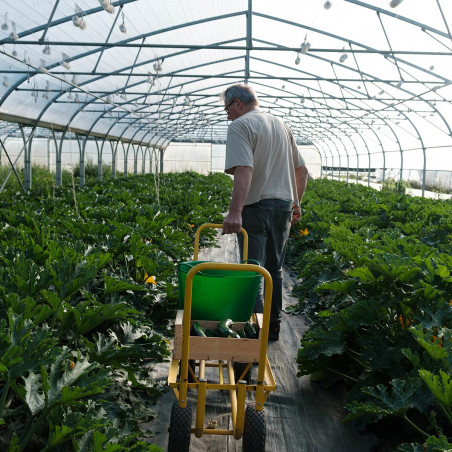 Picking trolley for tight rows